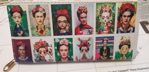Frida kahlo wallet
