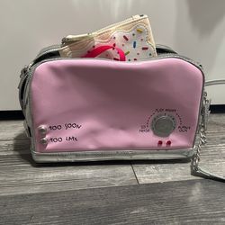 Bestey Johnson Purse