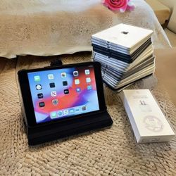 Apple iPad mini 2 Tablet 16GB Wi-Fi Leather Case And Charger Included