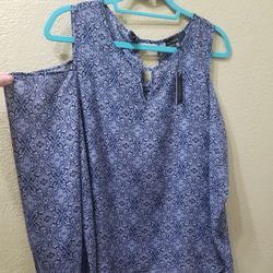 NWT Women's Size Medium Navy Blue Cold Shoulder Blouse