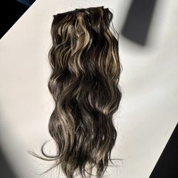 5 Piece Brown With Highlights Clip In Extensions