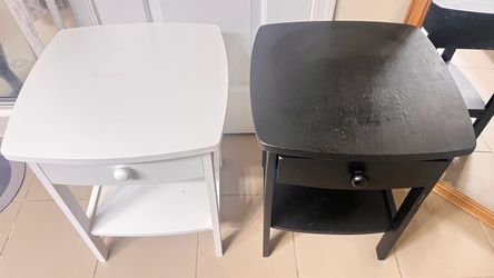 Pair of Nightstands with Drawer and Shelf