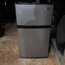 Arctic King: 2 Door Compact Refrigerator With Freezer