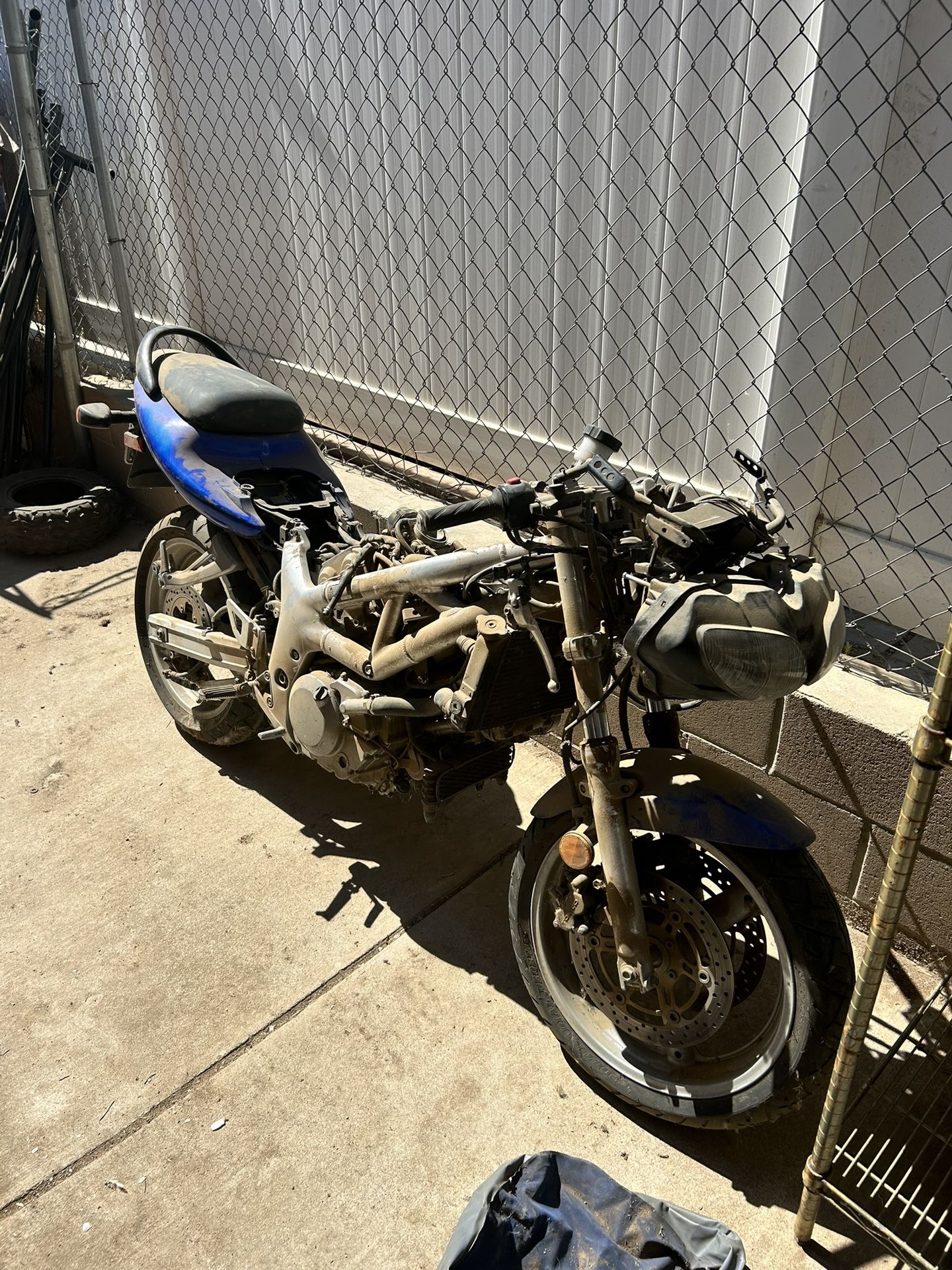 Suzuki SV 650 (NEED GONE ASAP)