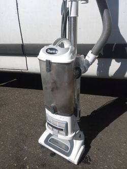 !! Vacuum Shark Professional Firm Price