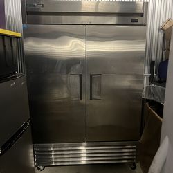 Commercial Refrigerator