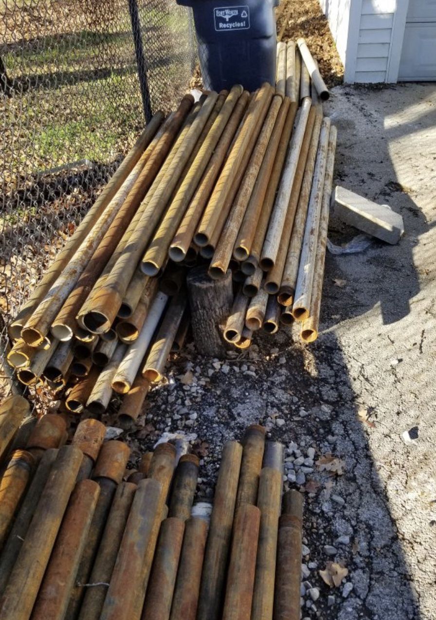 2 3/8 pipe for fence 8 Ft $2.50 Per Ftπ