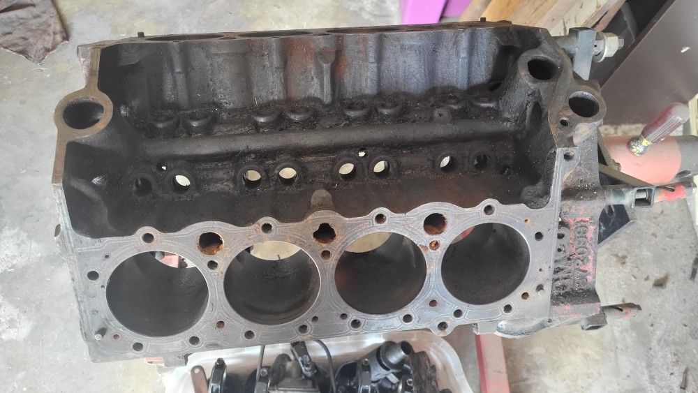 Chevy Short block 283 for Sale in Rowland Heights, CA - OfferUp