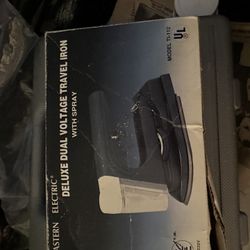 Mini Travel Iron