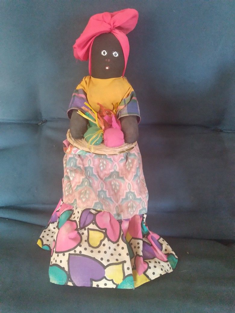 Vintage hand made, 14 " Jamaican folk art rag doll, In excellent condition