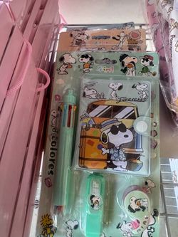 Snoopy Stationary Set great for Birthday/Party Favors