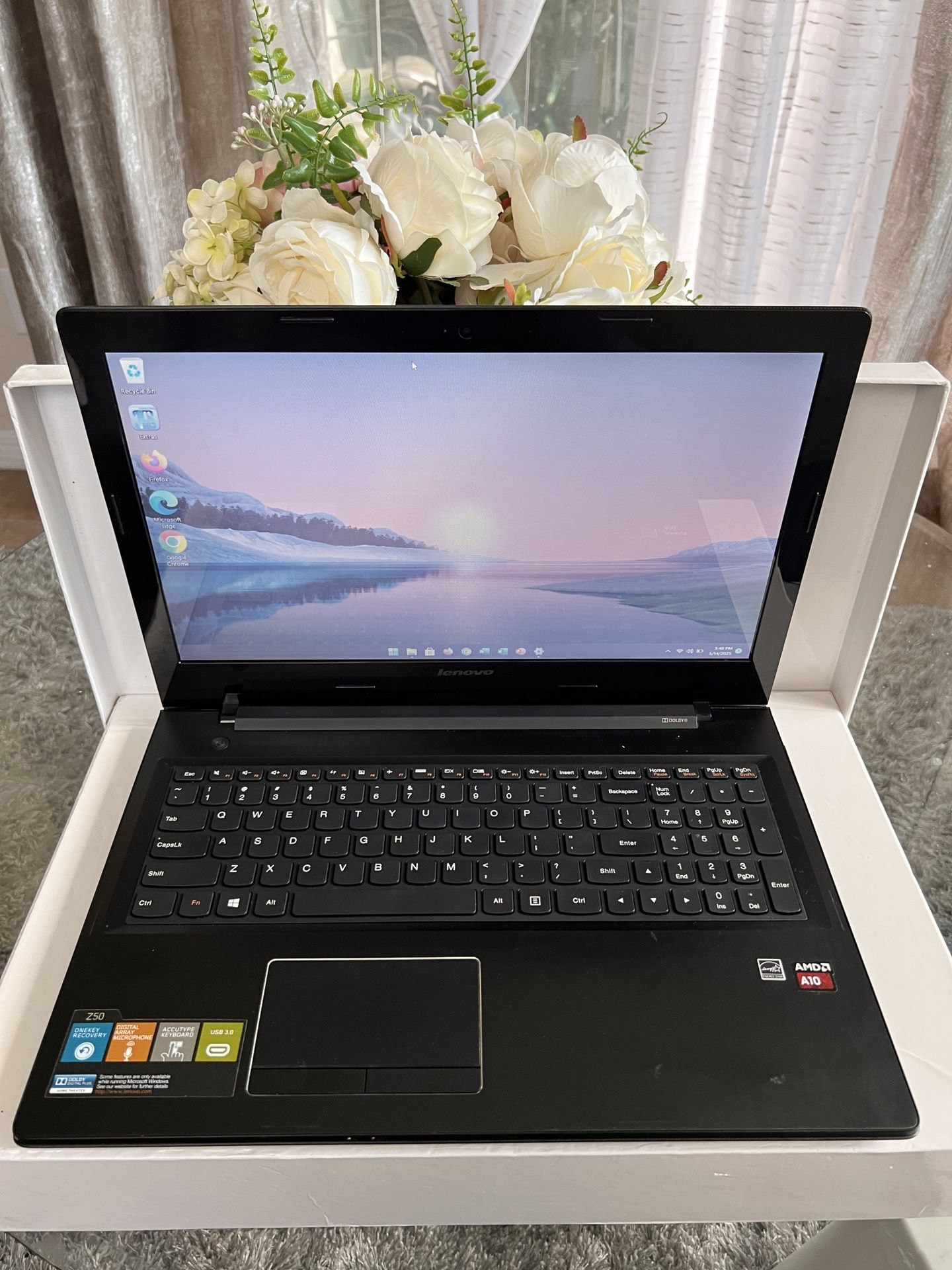 Lenovo ThinkPad Z50 Laptop AMD A10 8GB RAM 1TB (1000GB) HDD 15.6”Windows 11 & Office - $129