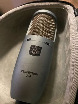 AKG Perception 200 large-diaphragm studio condenser microphone