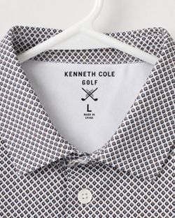 New with Tags Kenneth Cole Golf Men’s Polo Shirt – Size Large – MSRP $59