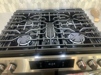 Gas stove