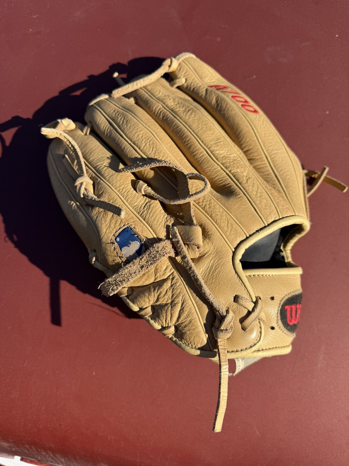 Wilson A700 12 Inch. Soft Full Leather Baseball Glove.