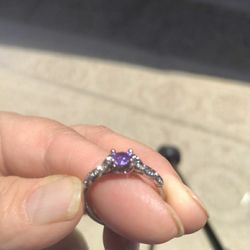 NEW AMETHYST ZIRCON  STONE( SIZE 9-10).    $5.99    PICK ⛏️ UP ONLY