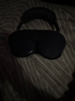 Air pods max lighting