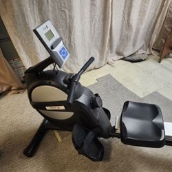 Rowing Machine 