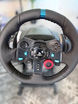 Logitech G29 Racing wheel + stand,  and Gran Turismo 7.