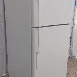 GE. REFRIGERATOR