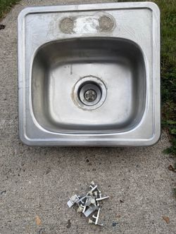 Stainless sink