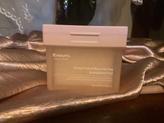 Knours Pore Control Resurfacing Exfoliation Pad