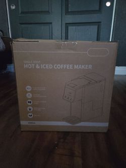 Single Serve Hot and Iced coffee maker