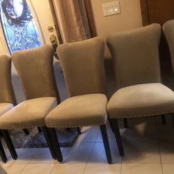 5 Dining Room Chairs