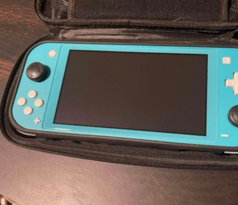 Like New NINTENDO SWITCH LITE for Sale in Portland, OR OfferUp
