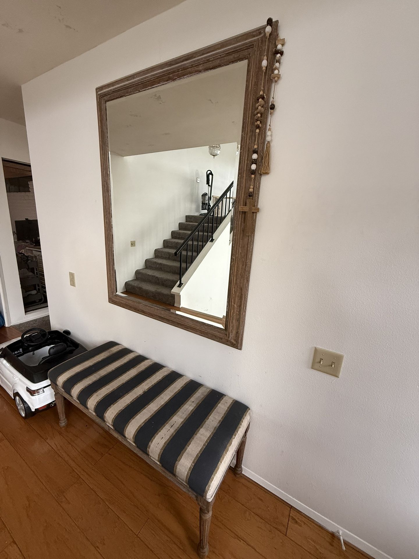 Bench & Mirror