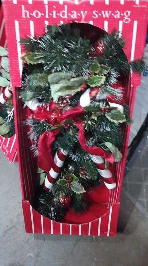 Christmas Swag