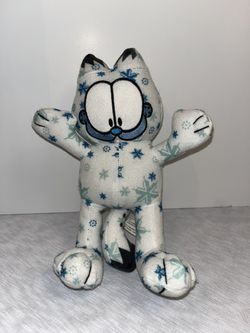 Toy Factory Winter White GARFIELD THE CAT with Blue Snowflakes Plush 9" Stuffed
