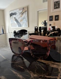 Missoni Cat-Eye Sunglasses
