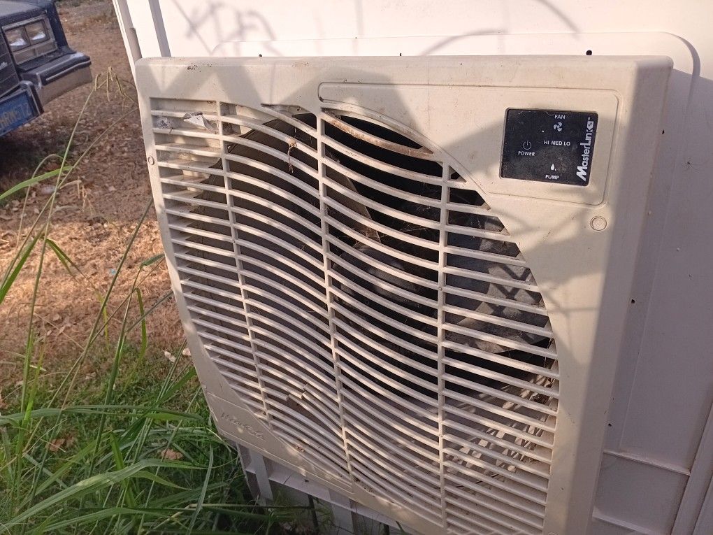 Master line Air Conditioner Unit