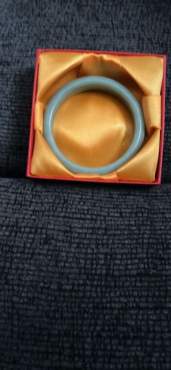 Size 6 jade bracelet