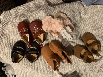 Baby girl shoes brand new