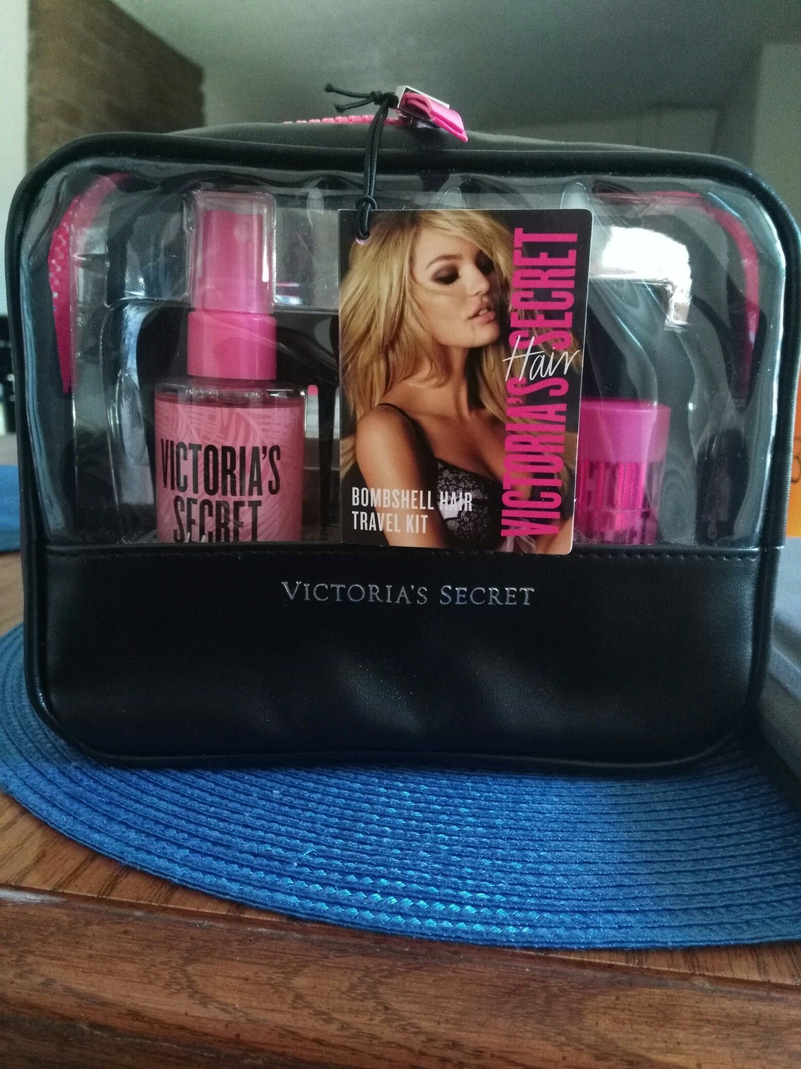 Victoria's Secret Bombshell Hair Travel Kit