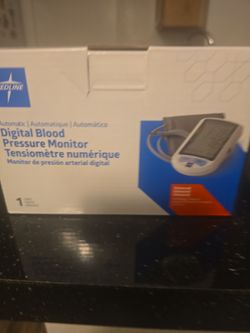 Digital blood pressure monitor