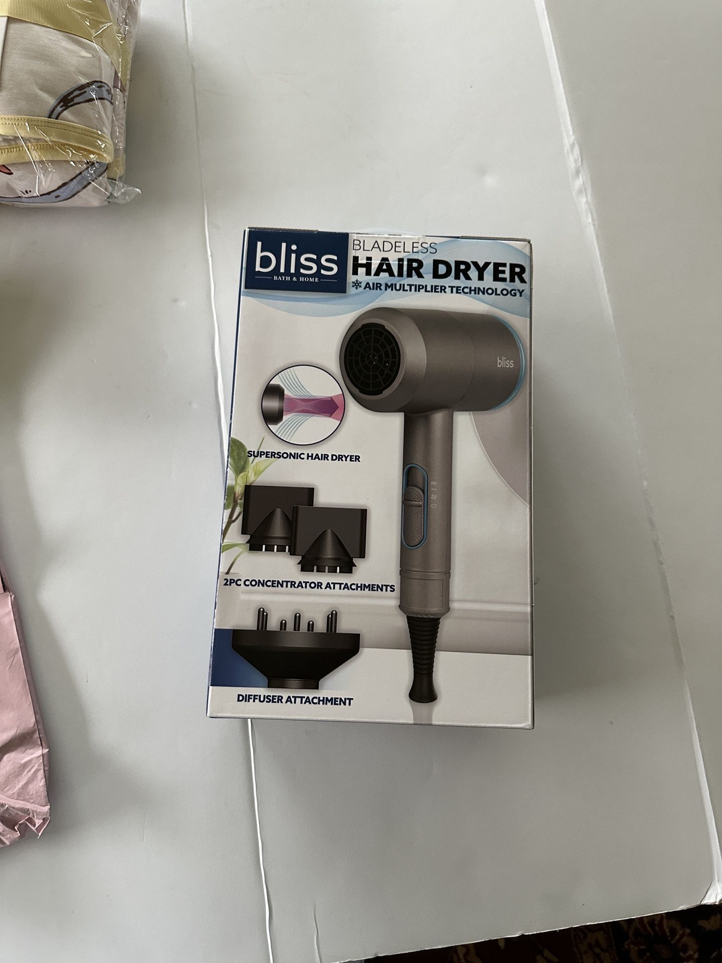 NEW Bliss Bladeless Hair Dryer new in box Air Multiplier Technology