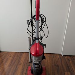 Dirt devil endura upright vacuum cleaner
