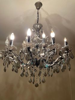 Restoration hardware chandaleir