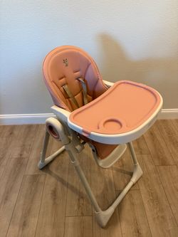 Sweaty Fox Baby High Chair