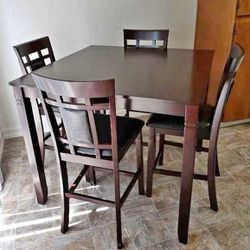 BRAND NEW! 5-PC Breakfast Kitchen Pub Table W/ 4 Chairs 