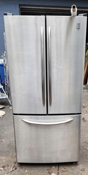 REFRIGERATOR