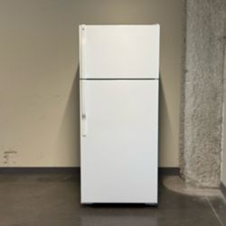GE 18 cu ft Top Freezer Refrigerator Delivery available