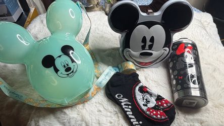 Disney Mickey & Minnie Mouse 4-Piece Collectible Bundle – Parks Popcorn Bucket, Tervis Tumbler & More