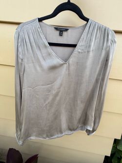 Banana Republic Silky Satin V-Neck Long Sleeve Blouse - Size S/P