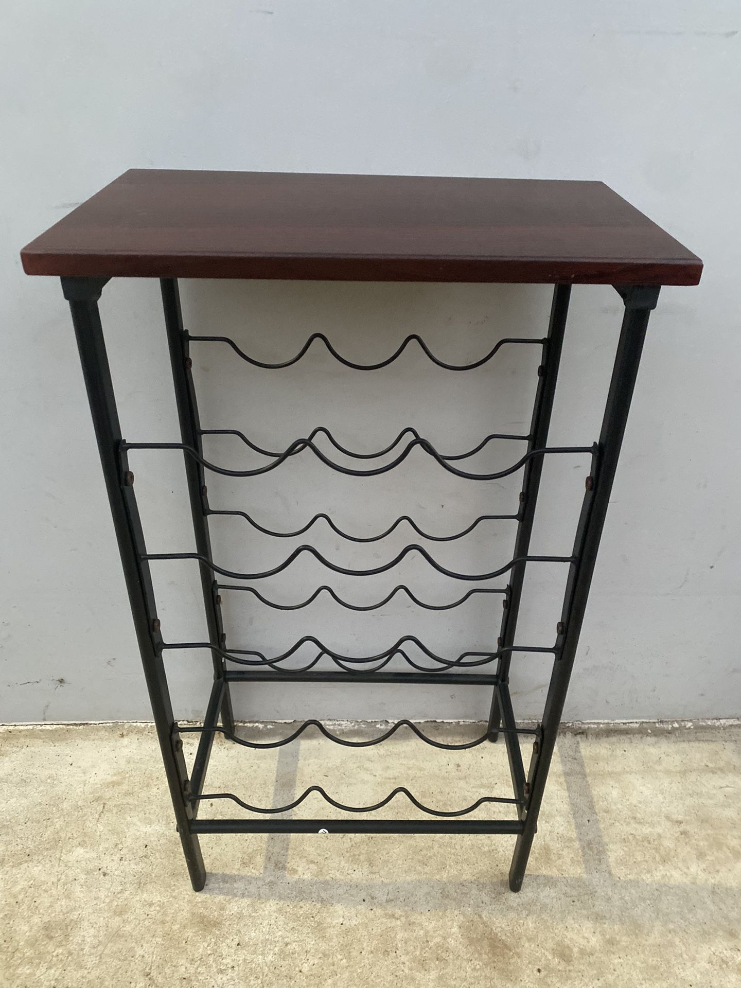 Wine Rack Table