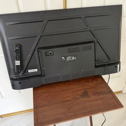 TV …42 Inch Diagonal  TCL